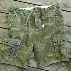 Abercrombie & Fitch Camo Cargo Shorts Excellent Condition